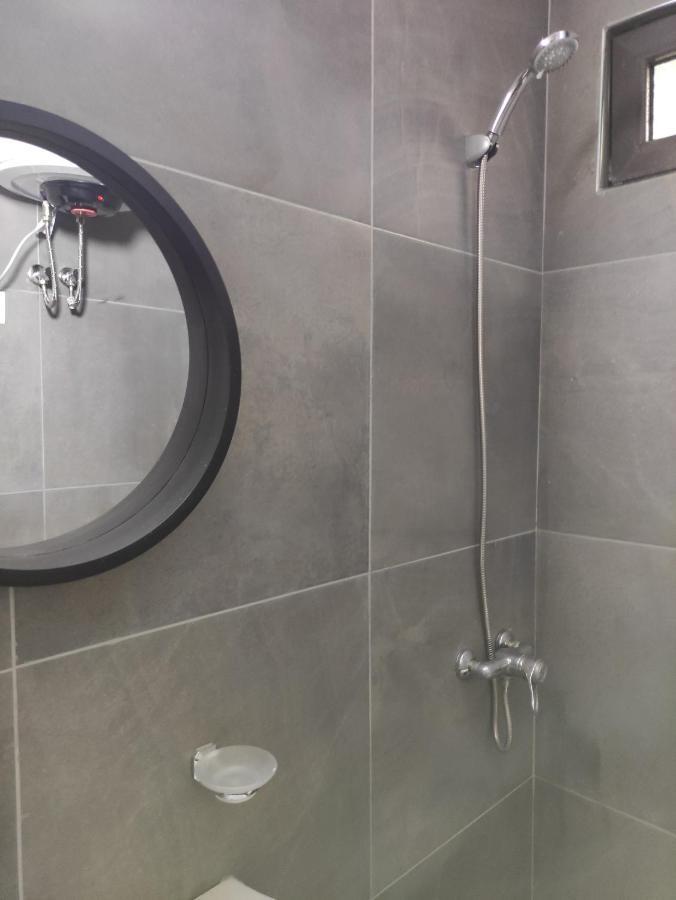 Klea Rooms Velipojë Екстериор снимка